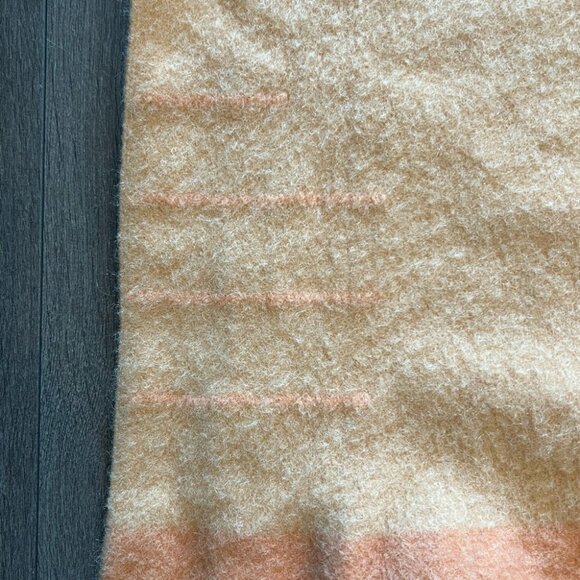 Trapper Point Vintage Wool Point Blanket Made in England for Eaton's - Picture 5 of 6
